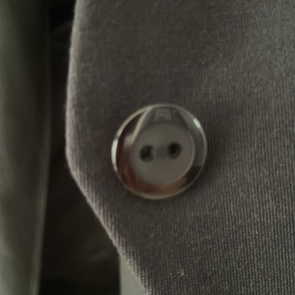 Fully lined formal Vest with added sheer fabric. - Picture 7 of 11